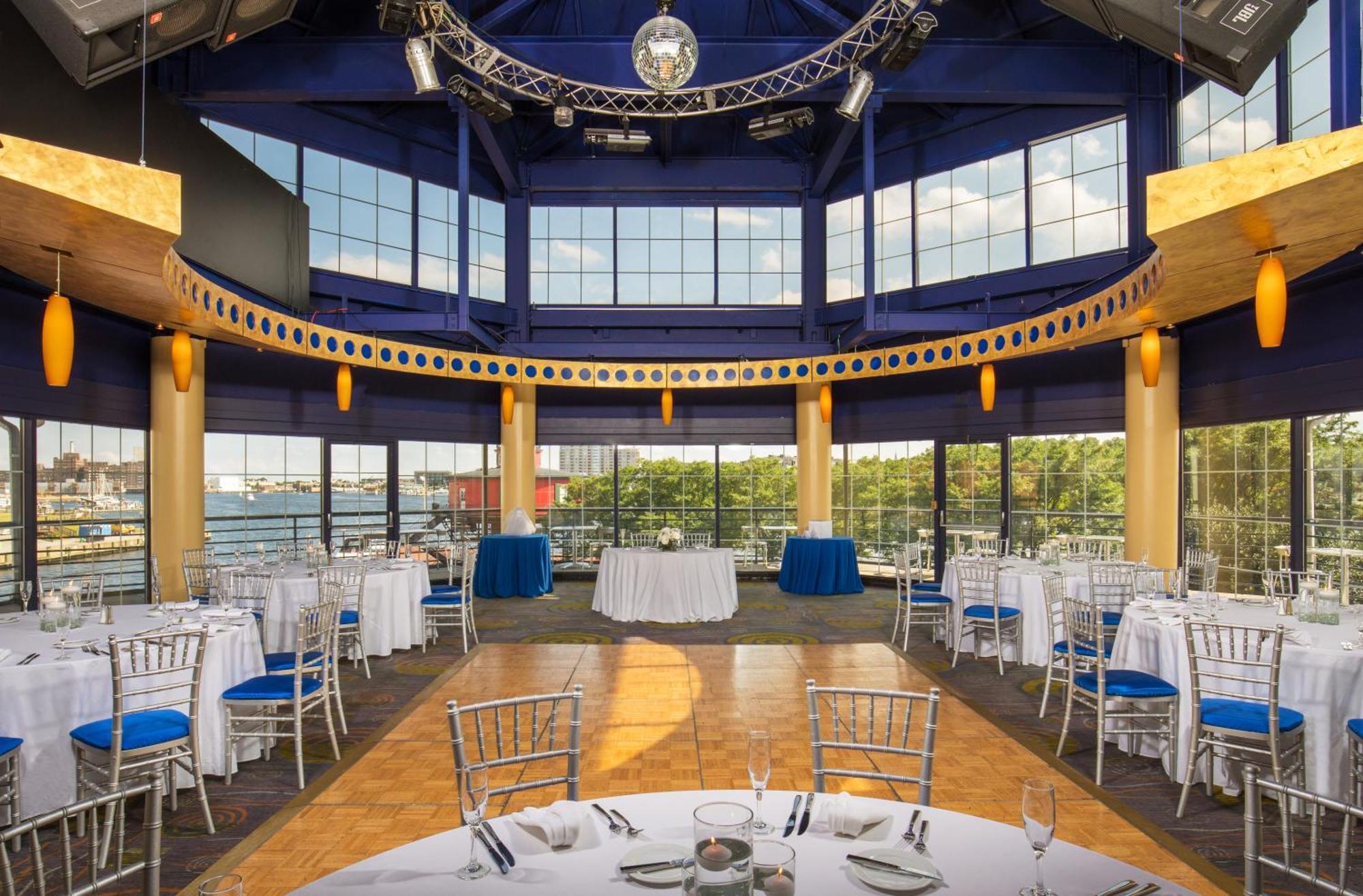 Pier 5 Hotel Baltimore Exterior photo