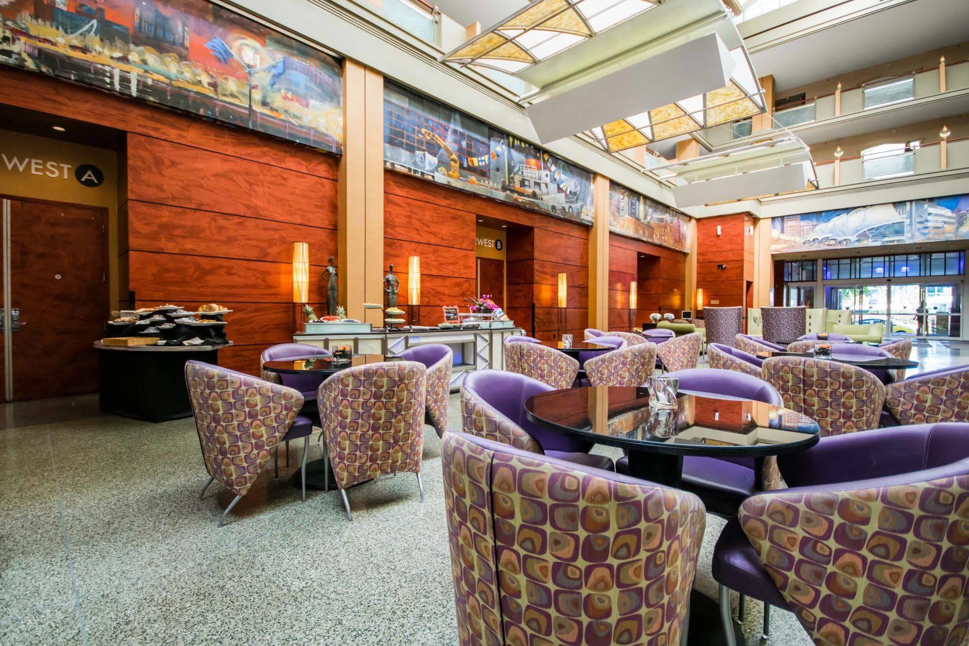 Pier 5 Hotel Baltimore Exterior photo